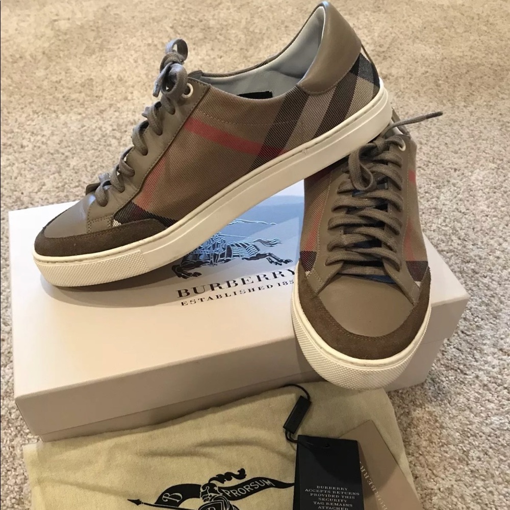 Men’s Burberry Sneakers size 9.5